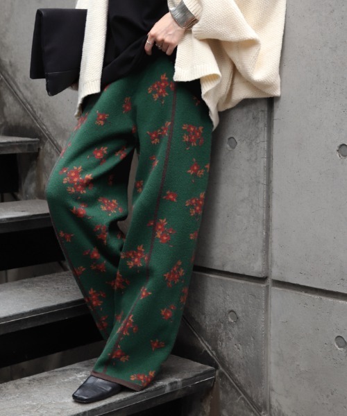 HUG.U（ハグユー）の「花柄ジャガードニットパンツ（その他パンツ・レディース・ブラック/カーキ/グリーン・FREE）」の8枚目の写真