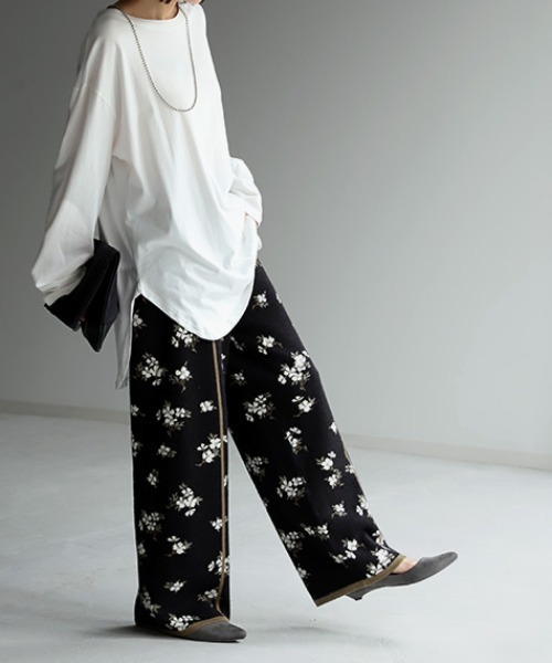 HUG.U（ハグユー）の「花柄ジャガードニットパンツ（その他パンツ・レディース・ブラック/カーキ/グリーン・FREE）」の16枚目の写真