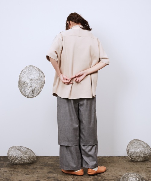 Dulcamara（ドゥルカマラ）の「プレーンニットSスリーブシャツ（シャツ/ブラウス・メンズ・オリーブ/ベージュ/チャコールグレー・0/1）」の12枚目の写真