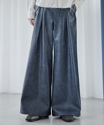 Spielio（シュピーリオ）の「【Spielio】vintage like wide flare pants/ヴィンテージライクワイドフレア合皮パンツ（その他パンツ）」