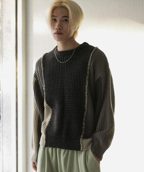 SENSE OF PLACE by URBAN RESEARCH（センスオブプレイスバイアーバンリサーチ）の「ブロッキングステッチクルーネックニット（ニット/セーター・メンズ・ブラック/ネイビー/レッド・MEDIUM/LARGE）」の5枚目の写真