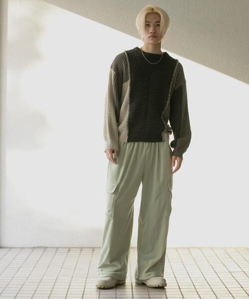 SENSE OF PLACE by URBAN RESEARCH（センスオブプレイスバイアーバンリサーチ）の「ブロッキングステッチクルーネックニット（ニット/セーター・メンズ・ブラック/ネイビー/レッド・MEDIUM/LARGE）」の8枚目の写真