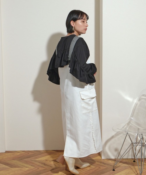 palm RICHE(ポームリシュ)の「オーバーサイズバックフリルロンT(Tシャツ/カットソー・レディース・ブラック/オフホワイト・M)」の19枚目の写真