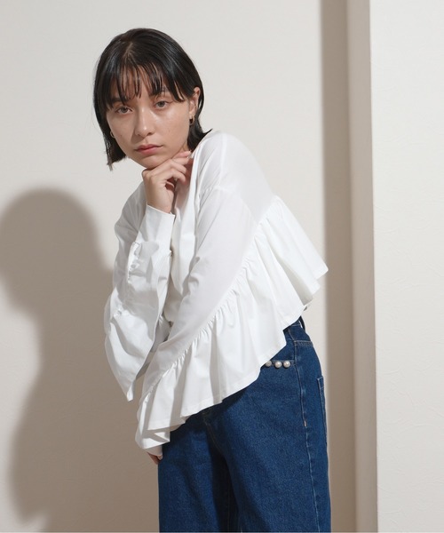 palm RICHE(ポームリシュ)の「オーバーサイズバックフリルロンT(Tシャツ/カットソー・レディース・ブラック/オフホワイト・M)」の5枚目の写真