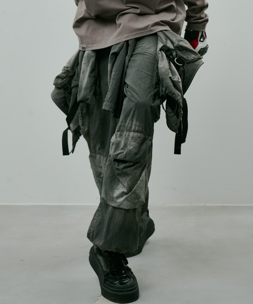 AIVER（アイバー）の「AIVER　ムラ染めナイロンカーゴパンツ（カーゴパンツ・メンズ・ライトグレー/ブラック/パープル・MEDIUM/SMALL/LARGE）」の14枚目の写真