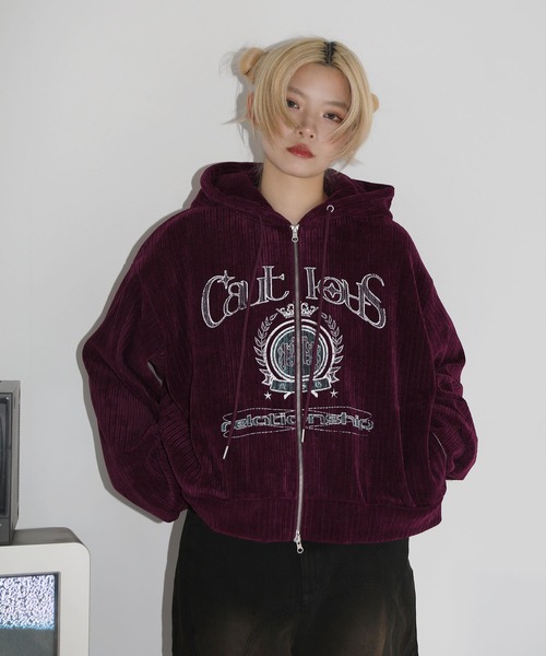 セール】ヴィンテージライクエンブレムジップパーカー（パーカー