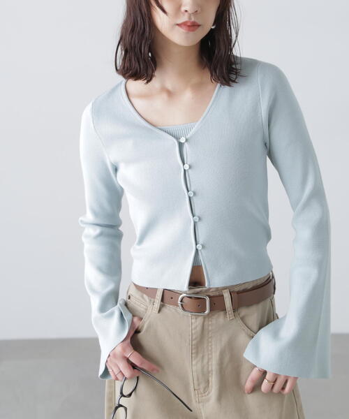 FREE'S MART（フリーズマート）の「◇キャミレイヤードニットカーディガン（ニット/セーター・レディース・ホワイト/ネイビー/イエロー/ブルー・FREE）」の13枚目の写真