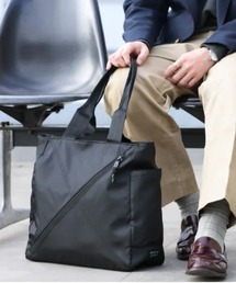 Samsonite Red（サムソナイトレッド）の「【SAMSONITE RED/サムソナイト レッド】NAUGHTIAM別注 バイアスジャック4 トートバッグ（トートバッグ）」