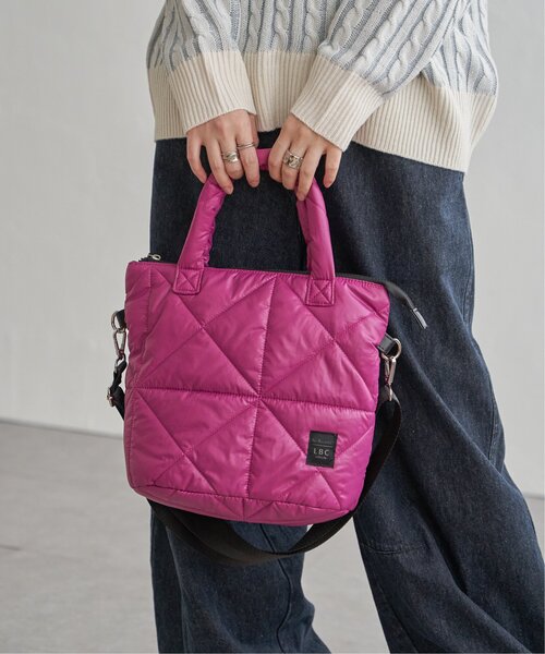 LBC（エルビーシー）の「キルティング2WAYトートバッグ（ショルダーバッグ・レディース・ピンク/オフホワイト/グレー・FREE）」の3枚目の写真