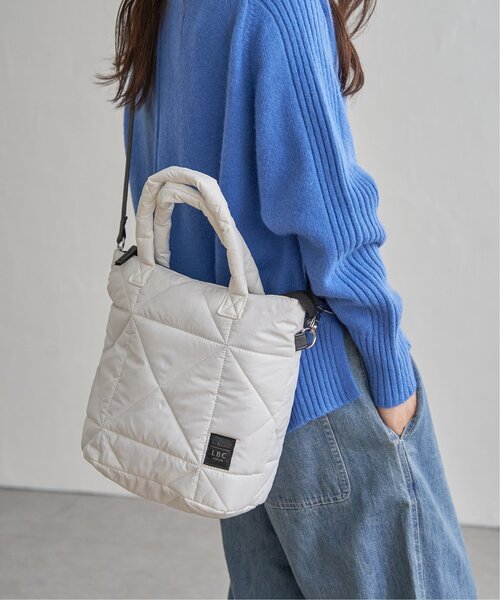 LBC（エルビーシー）の「キルティング2WAYトートバッグ（ショルダーバッグ・レディース・ピンク/オフホワイト/グレー・FREE）」の4枚目の写真