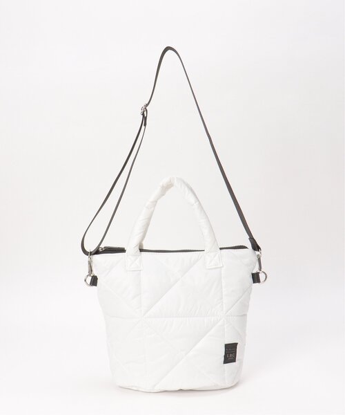 LBC（エルビーシー）の「キルティング2WAYトートバッグ（ショルダーバッグ・レディース・ピンク/オフホワイト/グレー・FREE）」の8枚目の写真