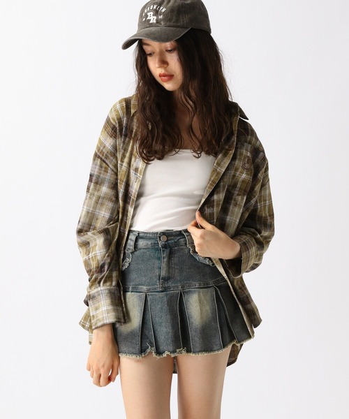 FOREVER 21（フォーエバー トゥエンティーワン）の「【2025SS】加工デニムミニスカート（デニムスカート・レディース・ブルー/ブラック・MEDIUM/SMALL）」の6枚目の写真