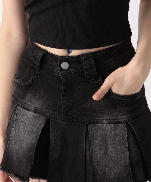 FOREVER 21（フォーエバー トゥエンティーワン）の「【2025SS】加工デニムミニスカート（デニムスカート・レディース・ブルー/ブラック・MEDIUM/SMALL）」の19枚目の写真