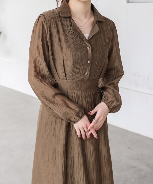 Bab(バブ)の「テーラードくるみボタンワンピース(ワンピース・レディース・ベージュ/ブラック/モカ・M)」の20枚目の写真