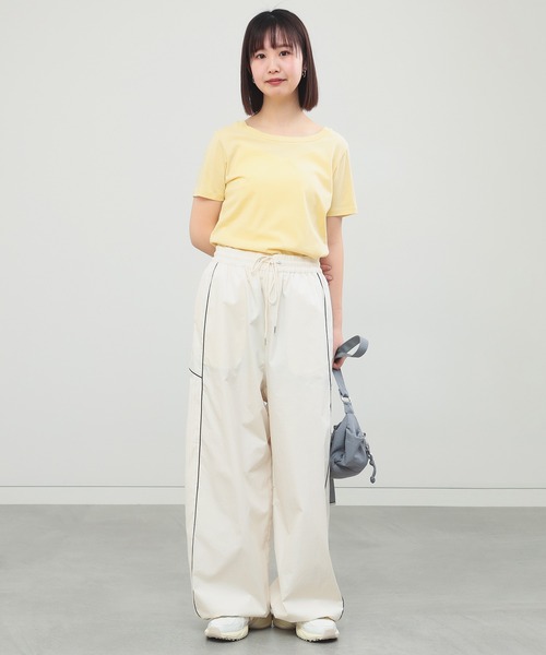 Ray BEAMS（レイビームス）の「ベーシック ハーフスリーブ Tシャツ [洗える]（Tシャツ/カットソー・レディース・サックスブルー/ホワイト/ブラック/クリーム・0/1）」の5枚目の写真