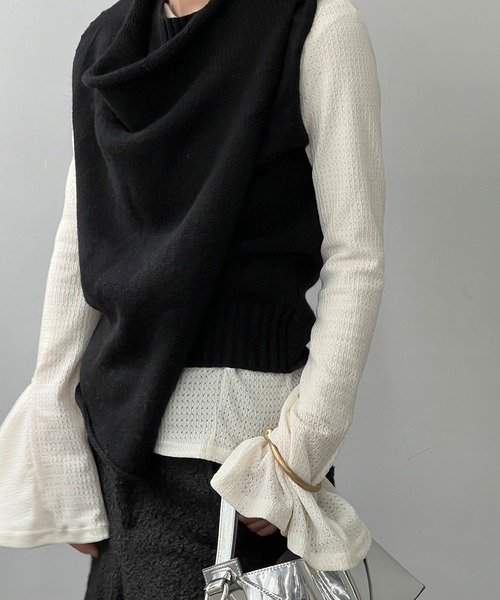 chuclla（チュクラ）の「タックデザイン フレアスリーブトップ chw25s031（Tシャツ/カットソー・レディース・ホワイト/ブラック・FREE）」の11枚目の写真