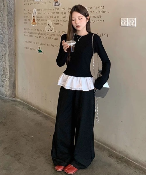 urge：（アージコロン ）の「【URGE：】フェイクレイヤード 長袖 トップス（Tシャツ/カットソー・レディース・ブラック・LARGE/MEDIUM/SMALL/X-LARGE）」の4枚目の写真