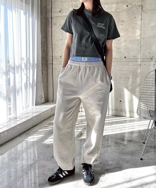 ANME(アンメ)の「ピグメント加工ANMEエンブロイダリーロゴミニTシャツ(Tシャツ/カットソー・レディース・ベージュ/ネイビー/オフホワイト/ブラック・M/L)」の7枚目の写真