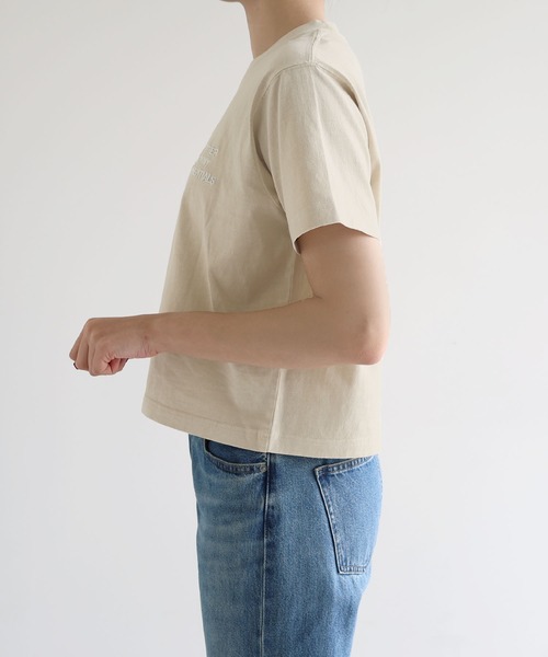 ANME(アンメ)の「ピグメント加工ANMEエンブロイダリーロゴミニTシャツ(Tシャツ/カットソー・レディース・ベージュ/ネイビー/オフホワイト/ブラック・M/L)」の12枚目の写真