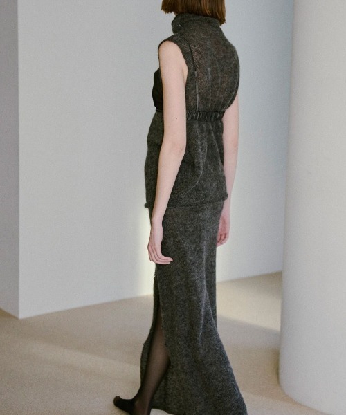 TODAYFUL(トゥデイフル)の「【TODAYFUL/トゥデイフル】Cupin Satin Bratop/サテンブラトップ(チューブトップ・レディース・キナリ/チョコ/チャコールグレー・FREE)」の13枚目の写真