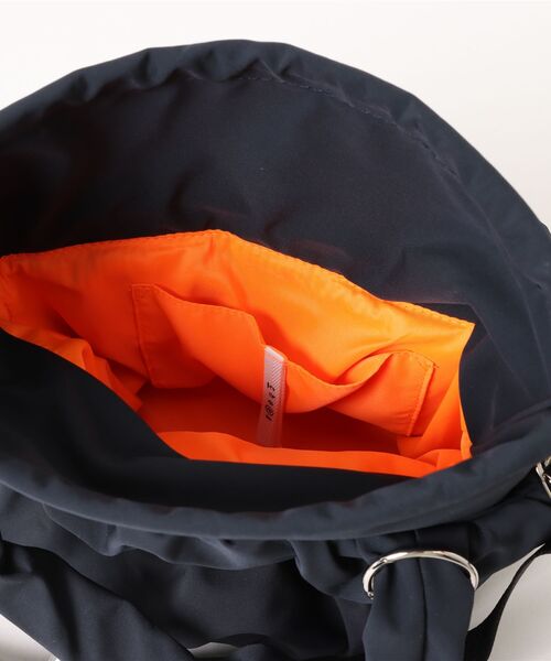 cheek(BAG)(チーク)の「pokkori kinchaku 2way tote / トートバッグ(トートバッグ・レディース・ブルー/イエロー/グレー/ブラック/パープル・FREE)」の7枚目の写真