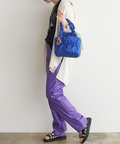 cheek(BAG)(チーク)の「pokkori kinchaku 2way tote / トートバッグ(トートバッグ・レディース・ブルー/イエロー/グレー/ブラック/パープル・FREE)」の22枚目の写真