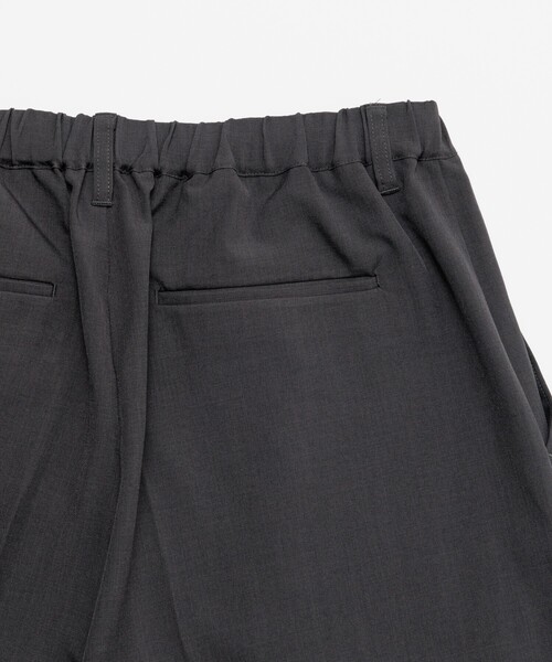 FREAK'S STORE（フリークスストア）の「FREAK’S STORE/フリークスストア バギーシルエット スラックス ショートパンツ（その他パンツ・メンズ・チャコールグレー/ブラック/その他13・MEDIUM/LARGE）」の7枚目の写真