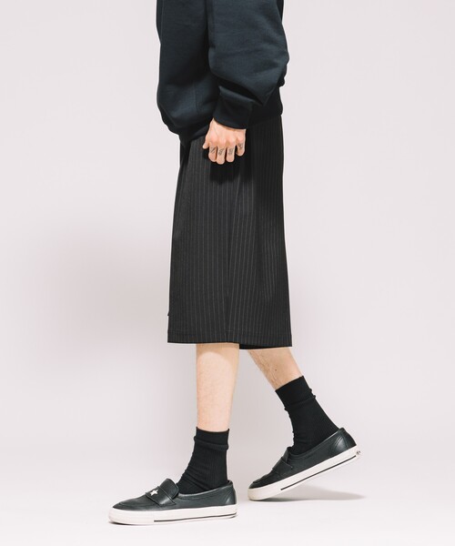 FREAK'S STORE（フリークスストア）の「FREAK’S STORE/フリークスストア バギーシルエット スラックス ショートパンツ（その他パンツ・メンズ・チャコールグレー/ブラック/その他13・MEDIUM/LARGE）」の16枚目の写真