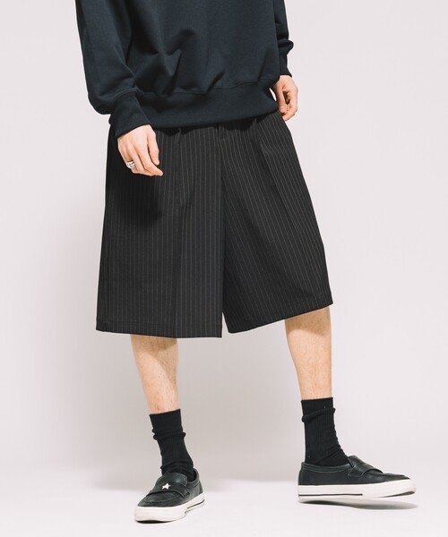 FREAK'S STORE（フリークスストア）の「FREAK’S STORE/フリークスストア バギーシルエット スラックス ショートパンツ（その他パンツ・メンズ・チャコールグレー/ブラック/その他13・MEDIUM/LARGE）」の14枚目の写真