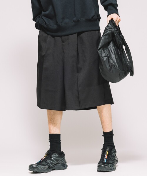 FREAK'S STORE（フリークスストア）の「FREAK’S STORE/フリークスストア バギーシルエット スラックス ショートパンツ（その他パンツ・メンズ・チャコールグレー/ブラック/その他13・MEDIUM/LARGE）」の5枚目の写真