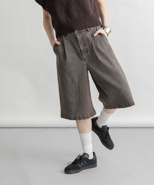 KBF(ケイビーエフ)の「ウォッシュドハーフパンツ(その他パンツ・レディース・ブラウン/グレー・ONE)」の2枚目の写真