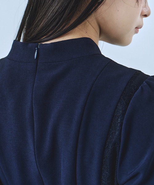 UNITED TOKYO（ユナイテッドトウキョウ）の「【残りわずか！】レースドッキングカシュクールワンピース｜オケージョン/春服（ワンピース・レディース・ネイビー/ブラック・1/2）」の20枚目の写真