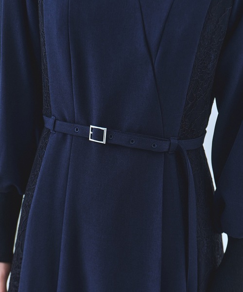 UNITED TOKYO（ユナイテッドトウキョウ）の「【残りわずか！】レースドッキングカシュクールワンピース｜オケージョン/春服（ワンピース・レディース・ネイビー/ブラック・1/2）」の22枚目の写真