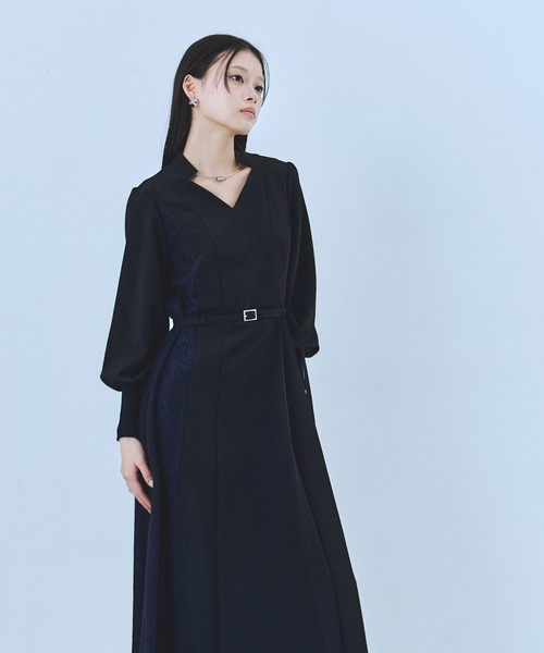 UNITED TOKYO（ユナイテッドトウキョウ）の「【残りわずか！】レースドッキングカシュクールワンピース｜オケージョン/春服（ワンピース・レディース・ネイビー/ブラック・1/2）」の5枚目の写真