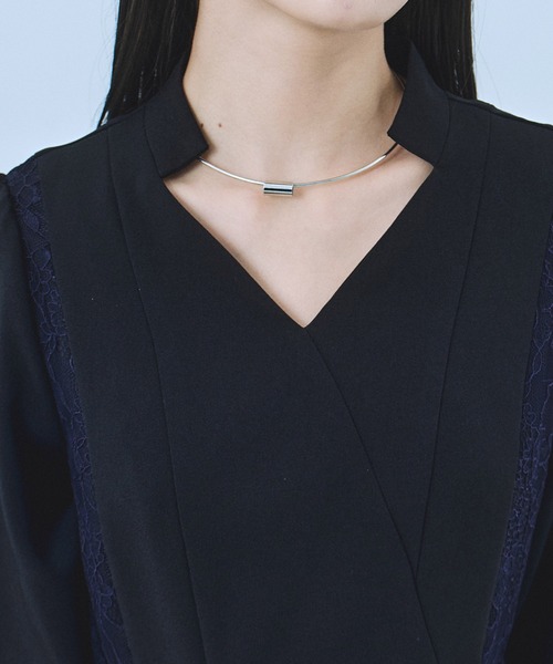 UNITED TOKYO（ユナイテッドトウキョウ）の「【残りわずか！】レースドッキングカシュクールワンピース｜オケージョン/春服（ワンピース・レディース・ネイビー/ブラック・1/2）」の11枚目の写真