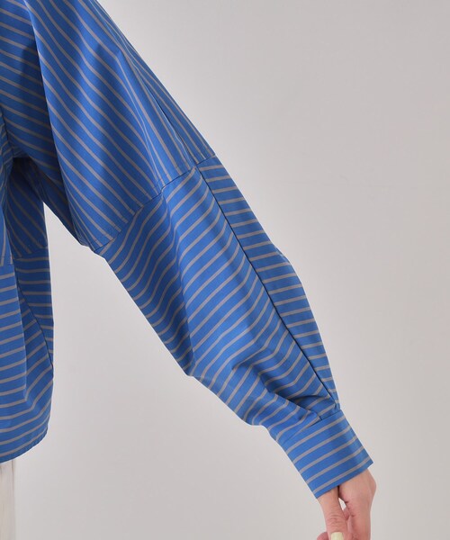 OPAQUE.CLIP（オペークドットクリップ）の「《andGIRL掲載》ストライプフォルムシャツ【洗濯機洗い可】（シャツ/ブラウス・レディース・ホワイト系3/ホワイト系5/ブルー系2・38/40/42）」の7枚目の写真