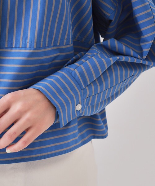 OPAQUE.CLIP（オペークドットクリップ）の「《andGIRL掲載》ストライプフォルムシャツ【洗濯機洗い可】（シャツ/ブラウス・レディース・ホワイト系3/ホワイト系5/ブルー系2・38/40/42）」の6枚目の写真