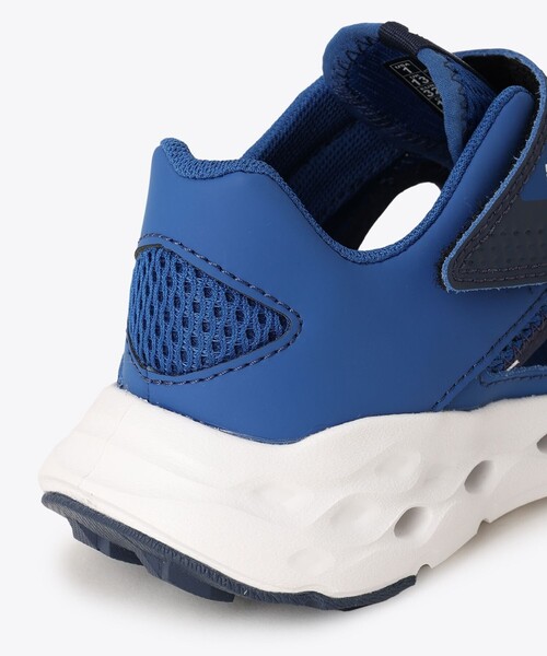 Columbia（コロンビア）の「Columbia／【KIDS】ユース ドレインメーカー エックスティーアール シャンダル／コロンビア／キッズ／スニーカーサンダル／スポーツサンダル／水陸両用／軽量／高反発クッション（サンダル・キッズ・グリーン/ブルー/ブラック・23.0cm/20.0cm/22.0cm/21.0cm/24.0cm/19.0cm）」の6枚目の写真