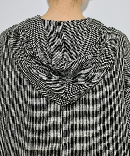 PUBLIC TOKYO（パブリックトウキョウ）の「エンブロイダリーメッシュパーカー（パーカー・レディース・ホワイト/ブラック/ベージュ・FREE）」の4枚目の写真