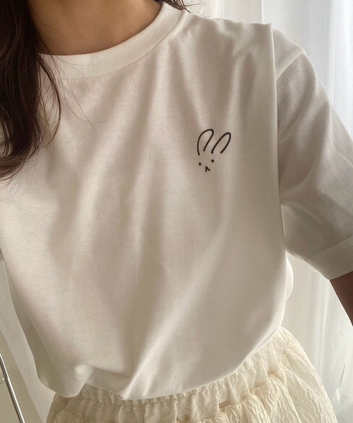 merrylatte(メリーラテ)の「『低身長用サイズあり』 ワンポイント半袖Tシャツ(Tシャツ/カットソー・レディース・ホワイト/A/B/C/D/E・X-SMALL/MEDIUM/SMALL/LARGE)」の3枚目の写真