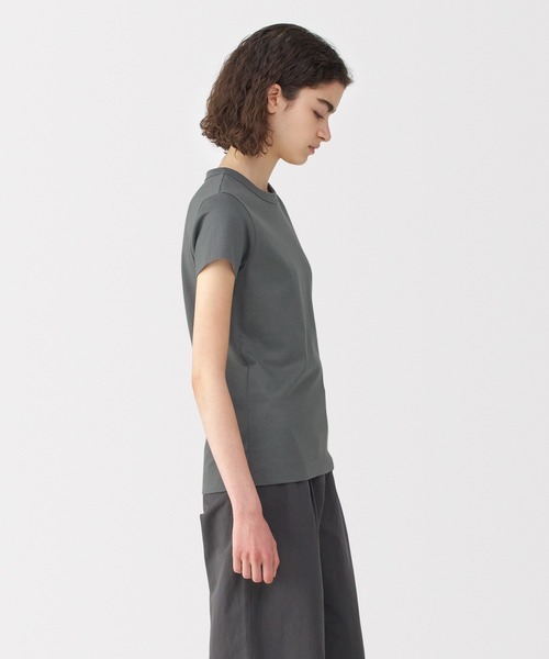 MUJI Labo(ムジラボ)の「〔MUJI Labo〕婦人 リネン混半袖Tシャツ(Tシャツ/カットソー・レディース・オフホワイト/ダークグレー/イエロー系/ネイビー・S/M/L/XL)」の12枚目の写真