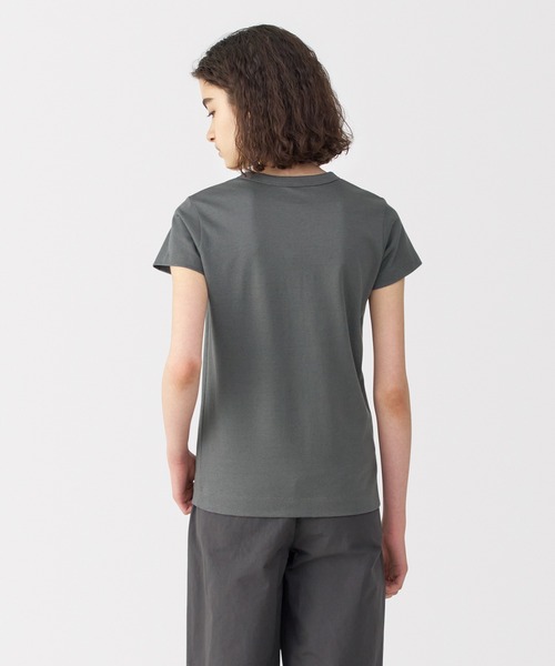 MUJI Labo(ムジラボ)の「〔MUJI Labo〕婦人 リネン混半袖Tシャツ(Tシャツ/カットソー・レディース・オフホワイト/ダークグレー/イエロー系/ネイビー・S/M/L/XL)」の13枚目の写真