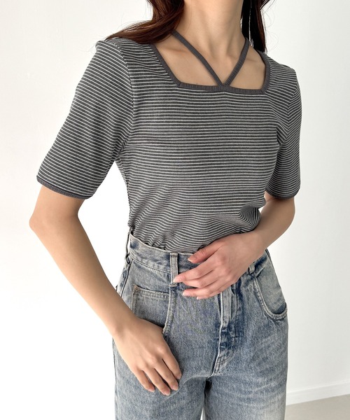 junoah（ジュノア）の「ワッフルボーダーホルターネック半袖トップス（Tシャツ/カットソー・レディース・ダークグレー/ホワイト/ブラック・SMALL/MEDIUM/LARGE）」の14枚目の写真