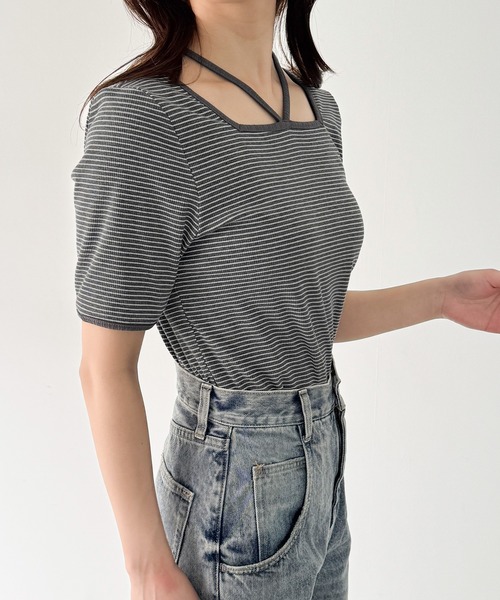 junoah（ジュノア）の「ワッフルボーダーホルターネック半袖トップス（Tシャツ/カットソー・レディース・ダークグレー/ホワイト/ブラック・SMALL/MEDIUM/LARGE）」の15枚目の写真