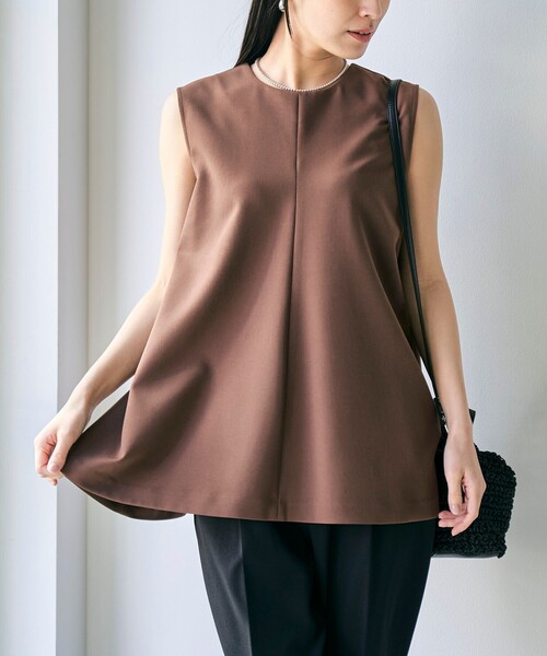 RONEL（ロネル）の「ノースリーブ フレアブラウス（シャツ/ブラウス・レディース・オフホワイト/ブラック/ライトブルー/ダークブラウン・S/M）」の4枚目の写真