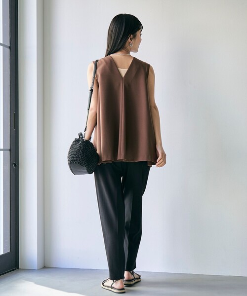 RONEL（ロネル）の「ノースリーブ フレアブラウス（シャツ/ブラウス・レディース・オフホワイト/ブラック/ライトブルー/ダークブラウン・S/M）」の19枚目の写真