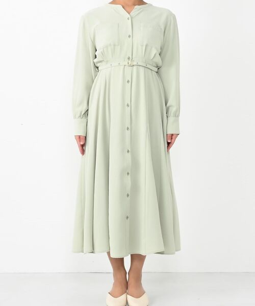 COHINA（コヒナ）の「スキッパーネックマチフレアとろみワンピース 【低身長・小柄女性】（ワンピース・レディース・ネイビー/グリーン/ベージュ・SHORT/REGULAR）」の11枚目の写真