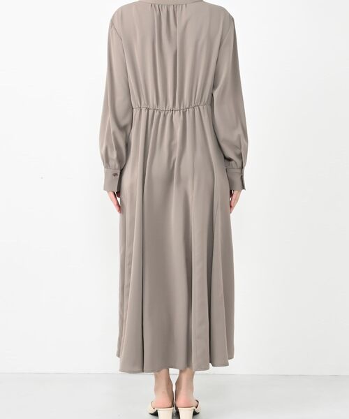 COHINA（コヒナ）の「スキッパーネックマチフレアとろみワンピース 【低身長・小柄女性】（ワンピース・レディース・ネイビー/グリーン/ベージュ・SHORT/REGULAR）」の20枚目の写真