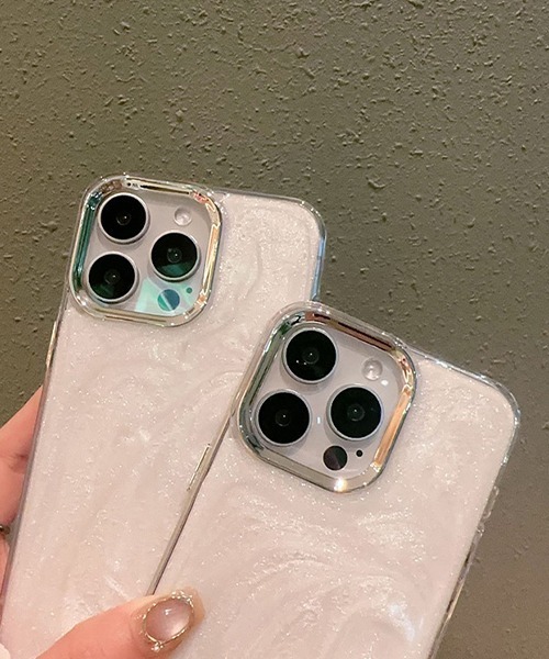 c.u.l（シーユーエル）の「ニュアンスグリッター クリア iPhoneカバー iphoneケース ipc747（スマホケース/カバー・レディース・ホワイト・iPhone 14/iPhone 14 Pro/iPhone 15/iPhone 15 Pro/iPhone 16/iPhone 16 Pro/iPhone 17）」の7枚目の写真