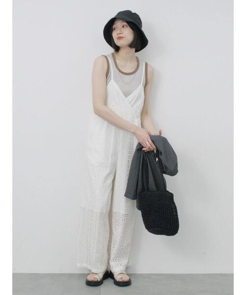 Samansa Mos2 blue（サマンサモスモスブルー）の「カットワークサロペット（その他パンツ・レディース・オフホワイト/ブラック・F）」の6枚目の写真